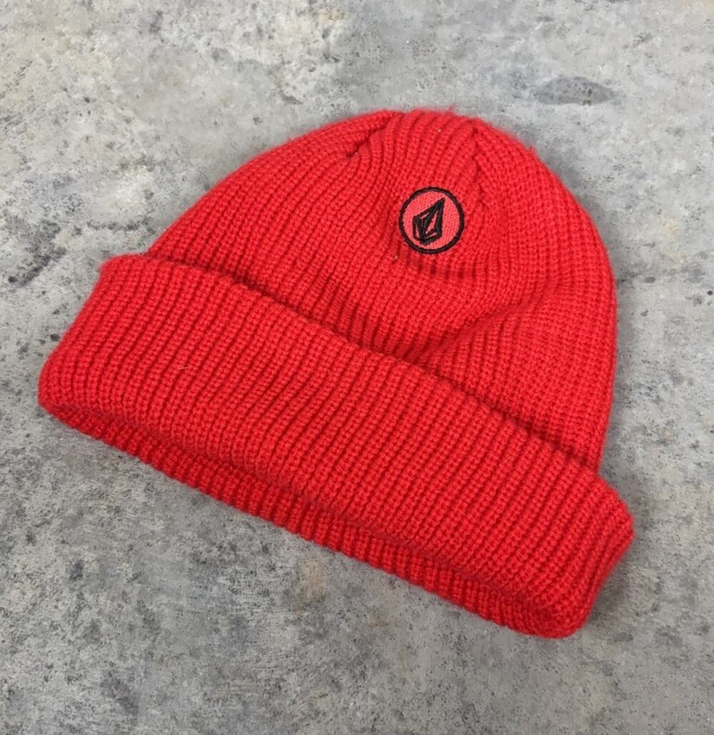 Volcom Ribbed Knit Beanie Hat One Size Red Stone Logo Y2K Snowboard